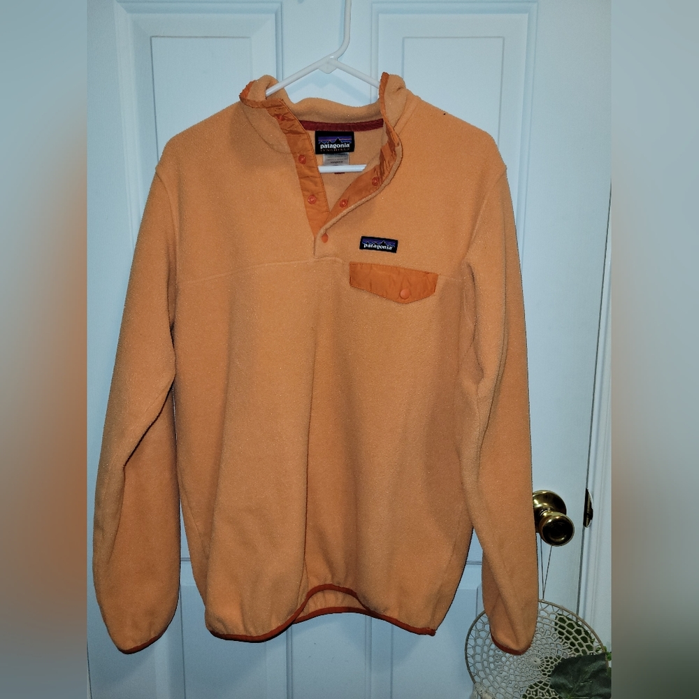 Coral Patagonia Sweat Shirt
